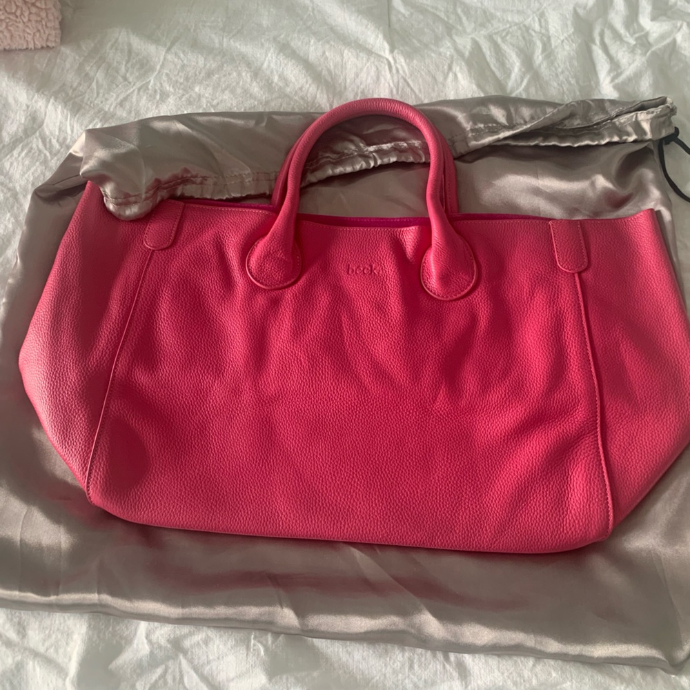 Hot Pink Beck Bag!